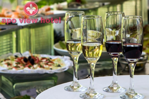 Entree Wine Quartet launched by Apo View Hotel (photo from the hotel press release)