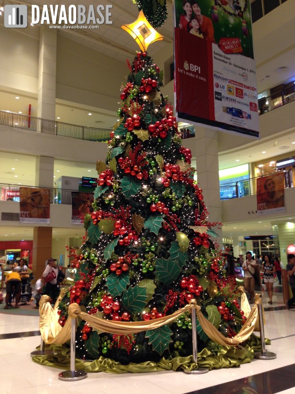Abreeza Christmas Tree